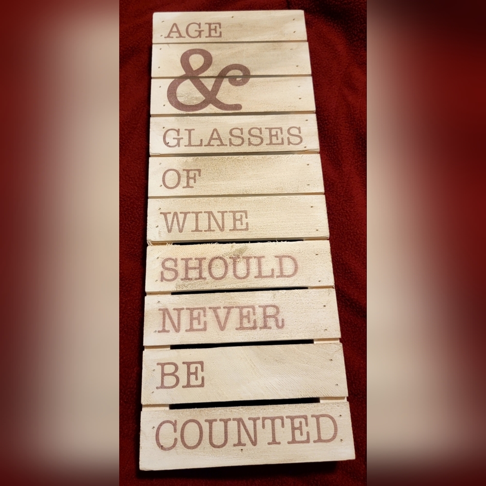 Age & Wine Pallet Art